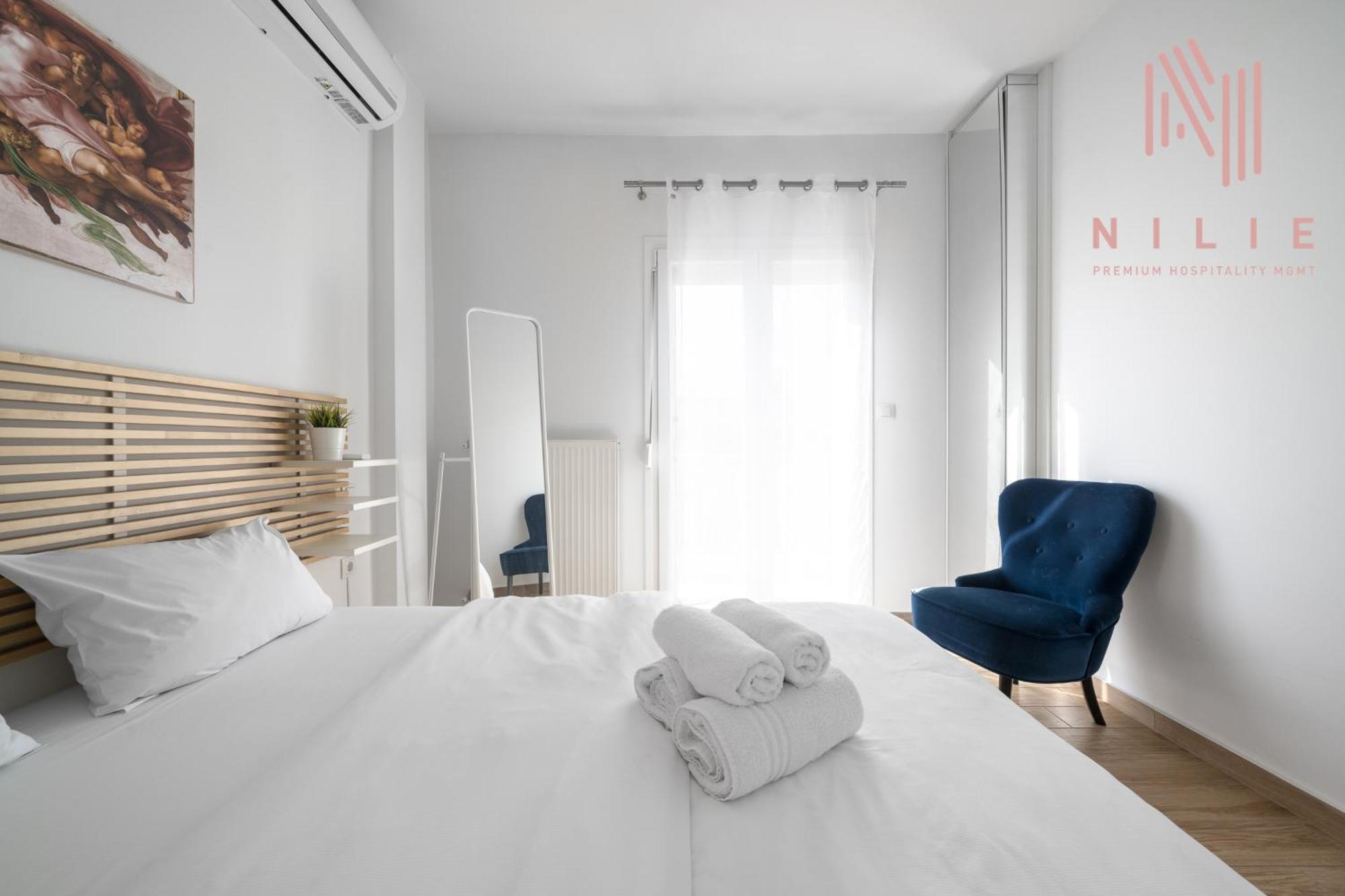 Pendente, Nilie Hospitality Mgmt Apartment *